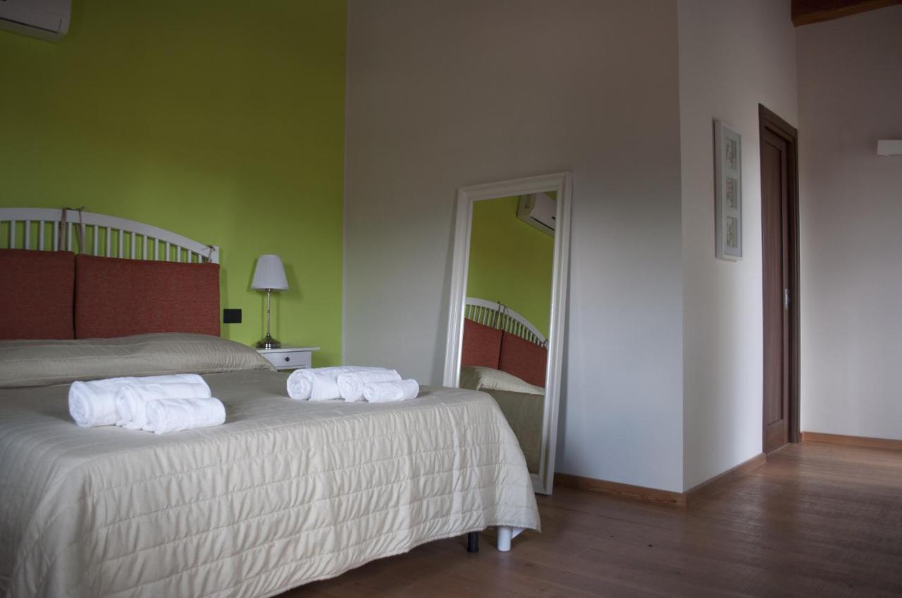 Bed and Breakfast Casale 700 Amendolara Exterior foto